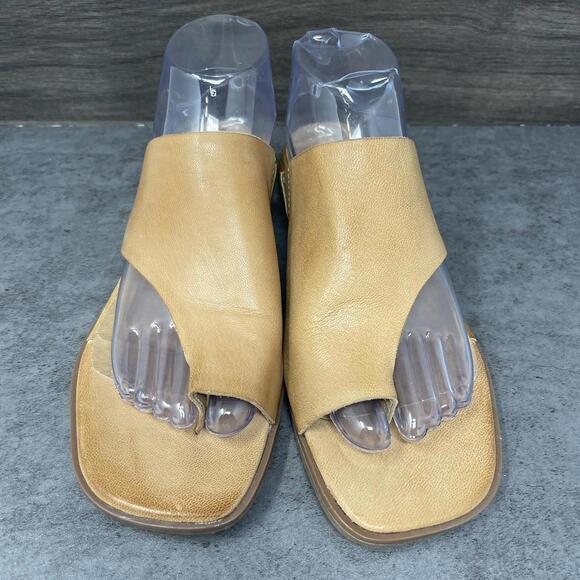Antelope Sandals Womens Size 9 (40) Brown Tan Leather Toe Ring Wedge Slip On - Picture 3 of 10